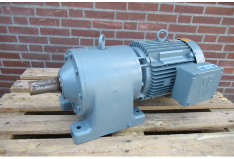 87 RPM 7,5 kW Asmaat 50 mm. Used